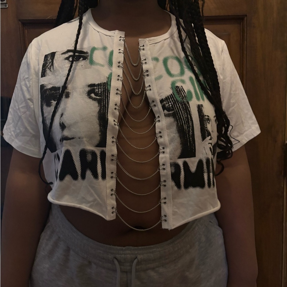 White Graphic Chain Detail Crop Top